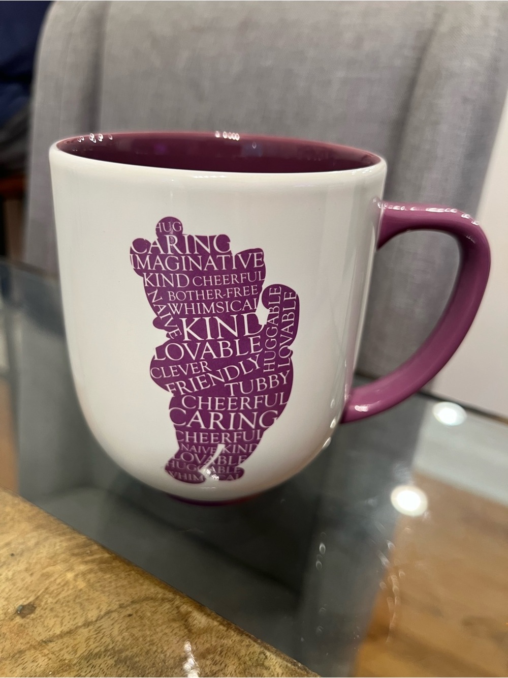 RARE Winnie the Pooh DISNEY PARKS MUG KIND LOVEABLE CARING